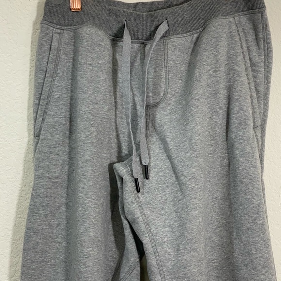 Lululemon Men's Gray Sweatpants - Picture 1 of 6